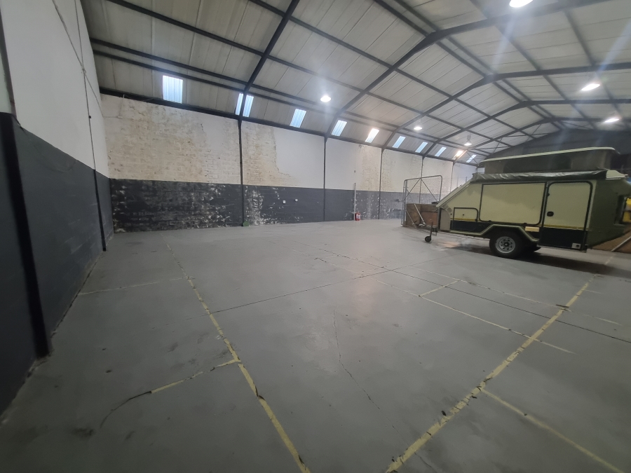 Commercial Property for Sale in Brackenfell Industrial Western Cape